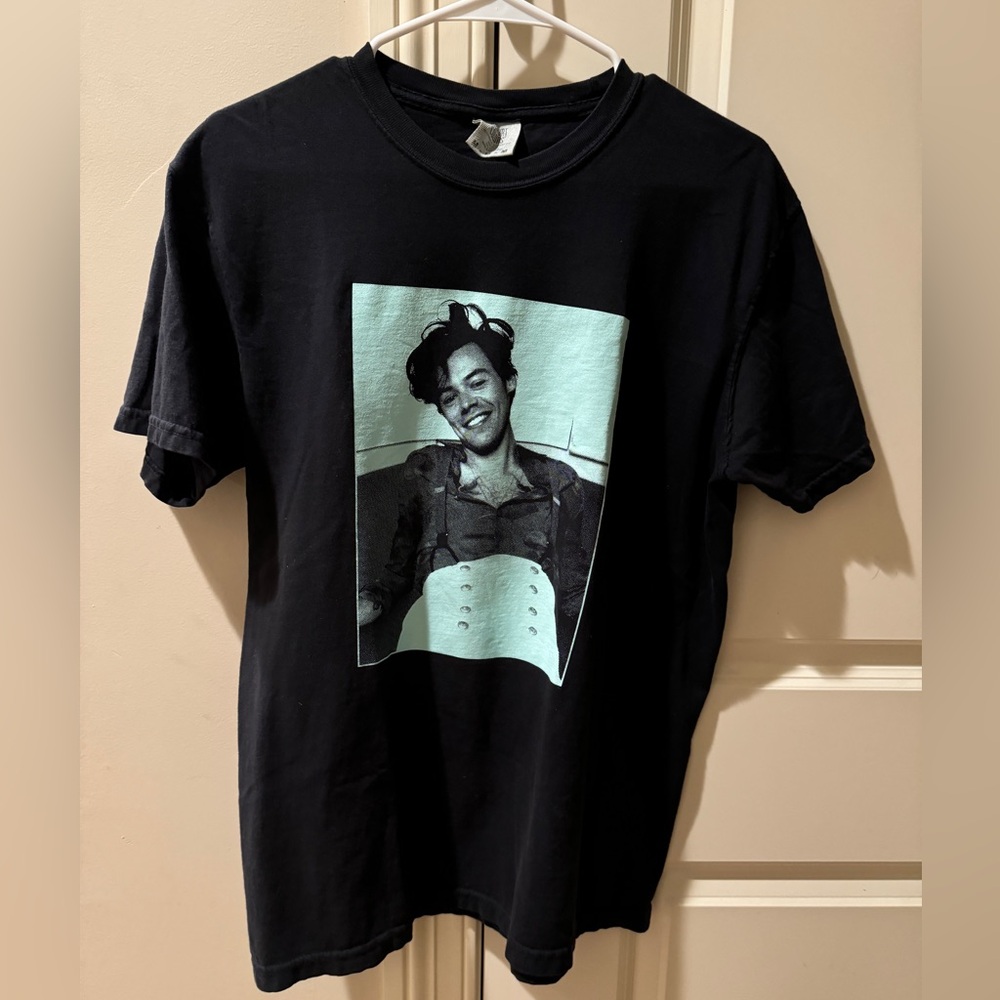 Harry Styles Love on Tour Shirt size M